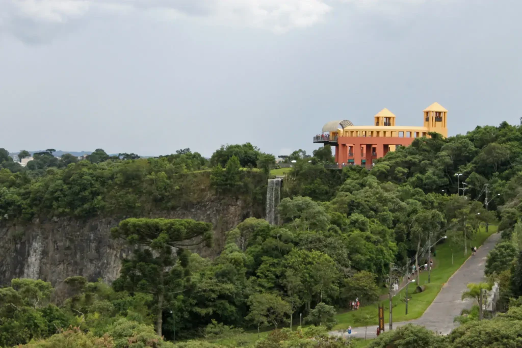 Curitiba para Turistas: Parque Tanguá